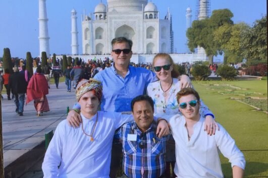 Same-day Taj Mahal tour by superfast train